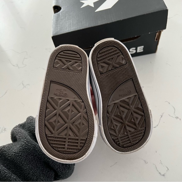 Converse All Star Little Boys Chuck Taylor Street Ox Sneaker Size 5 - Picture 3 of 5